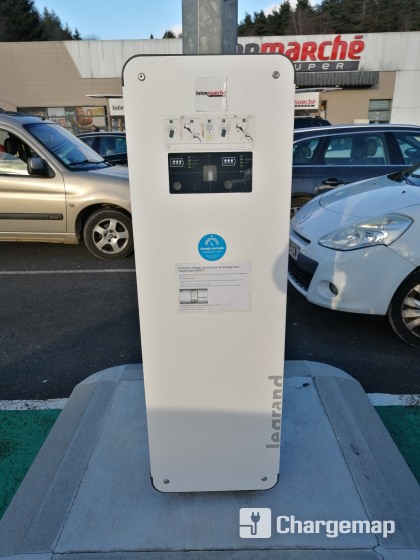 Borne de recharge  pour véhicule électrique et Station service