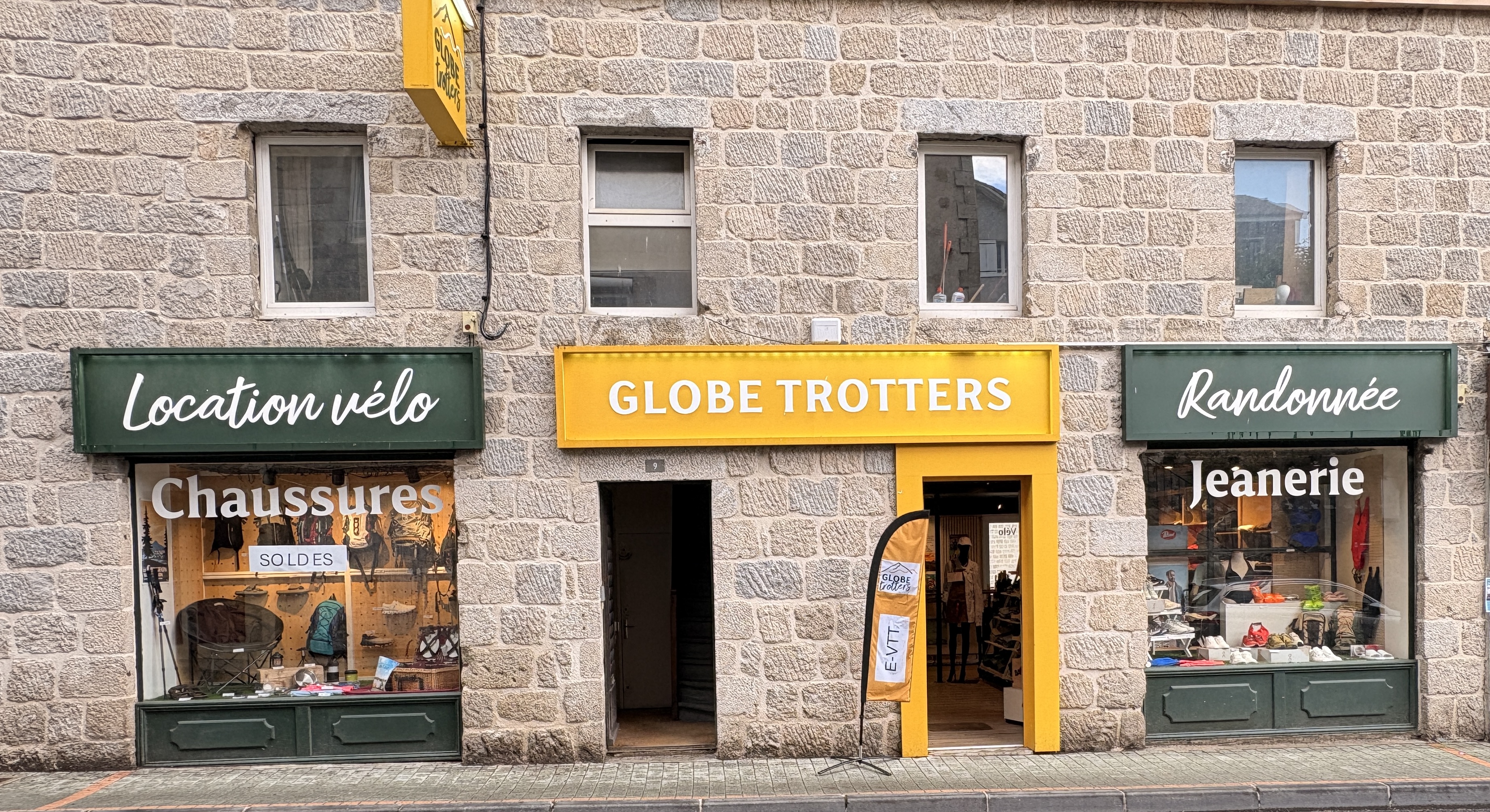 Globe Trotters
